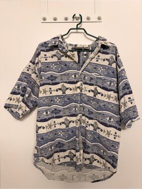 Men’s Aztec Patterned Button Up
